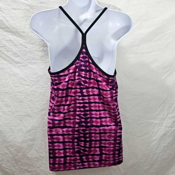 Y2K athletic athleisure champion built in bra racerback tank top - Picture 3 of 4